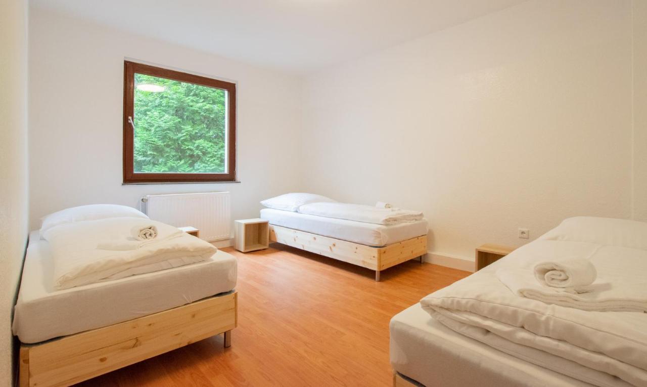 Raj Living - 1 , 2 And 3 Room Monteur Apartments ดุยส์บูร์ก ภายนอก รูปภาพ